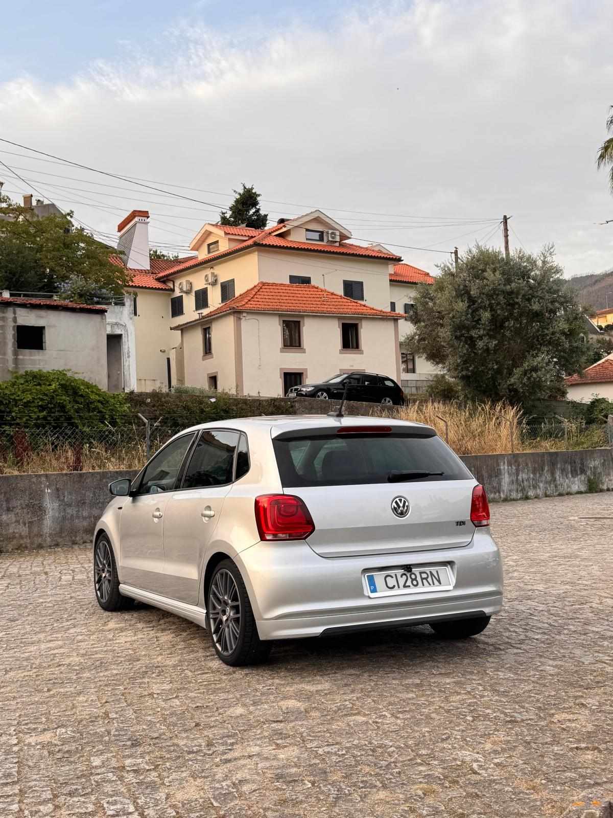 volkswagen-polo-1-2-tdi-bluemotion-2012-diesel-1199cc