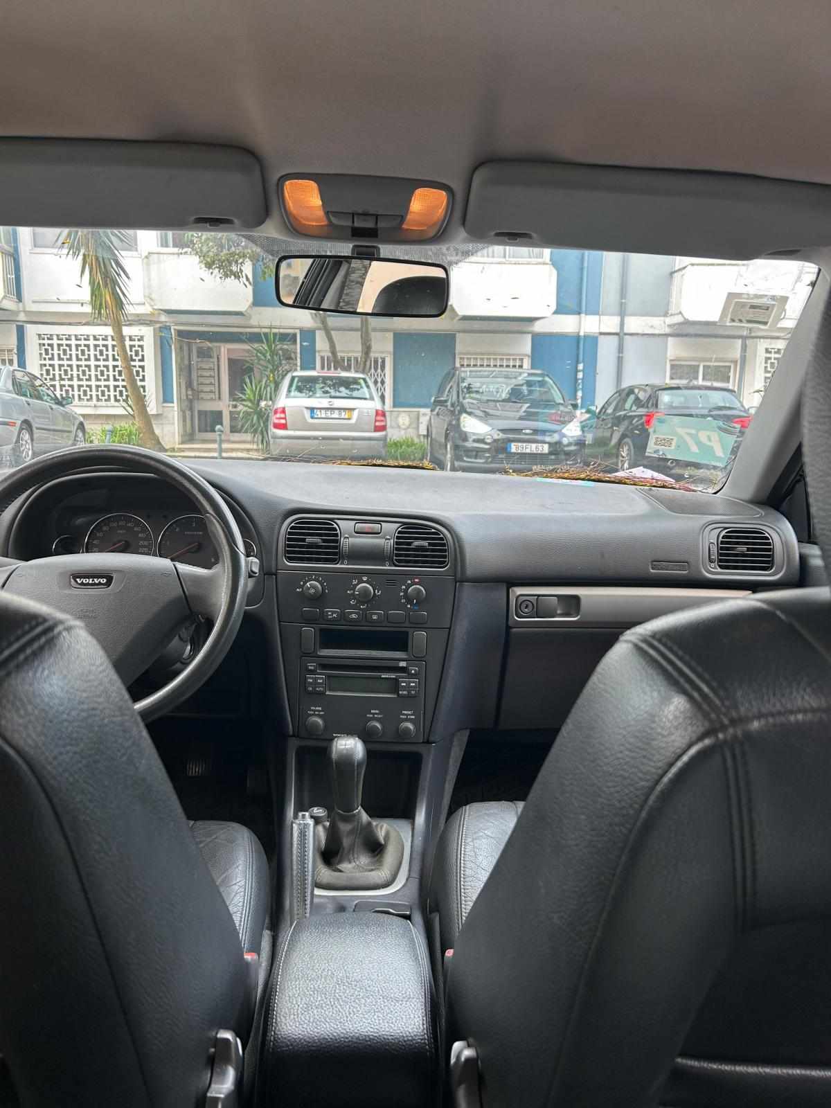 volvo-v40-1-9-d-2004-diesel-1870cc