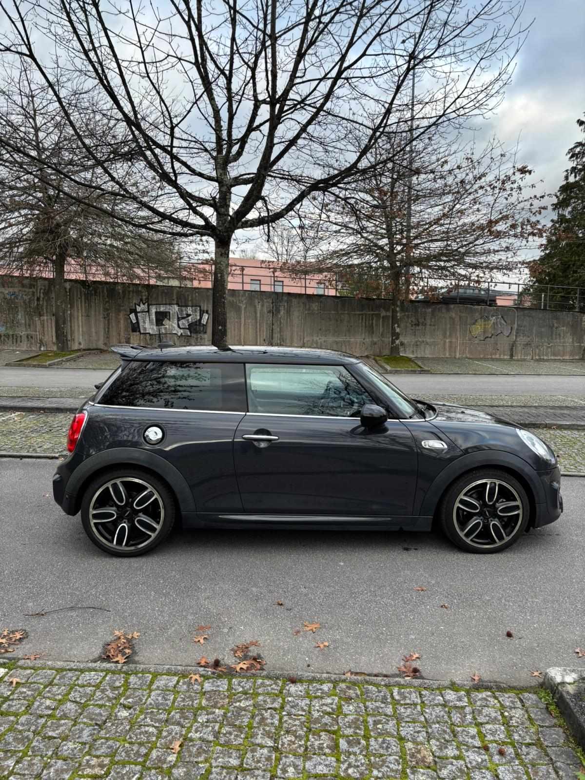 mini-hatch-sd-2-0-2015-diesel-1995cc