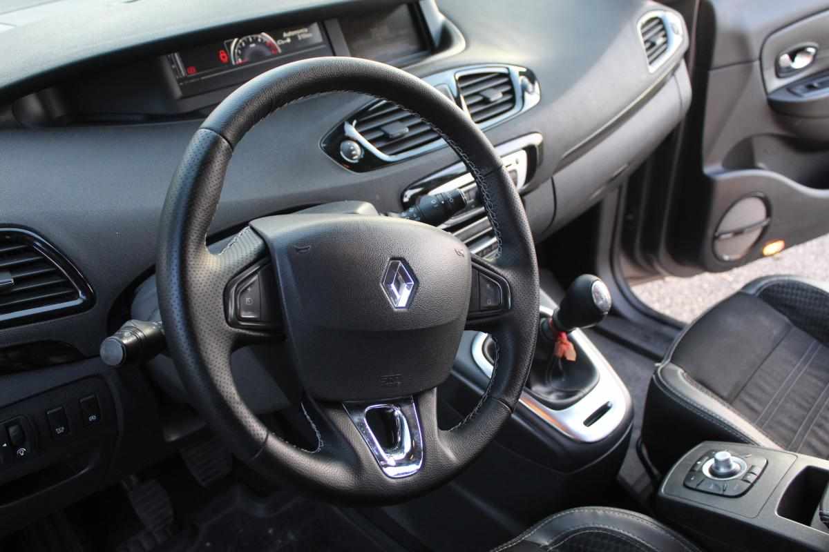 renault-scenic-1-5-dci-2015-diesel-1461cc