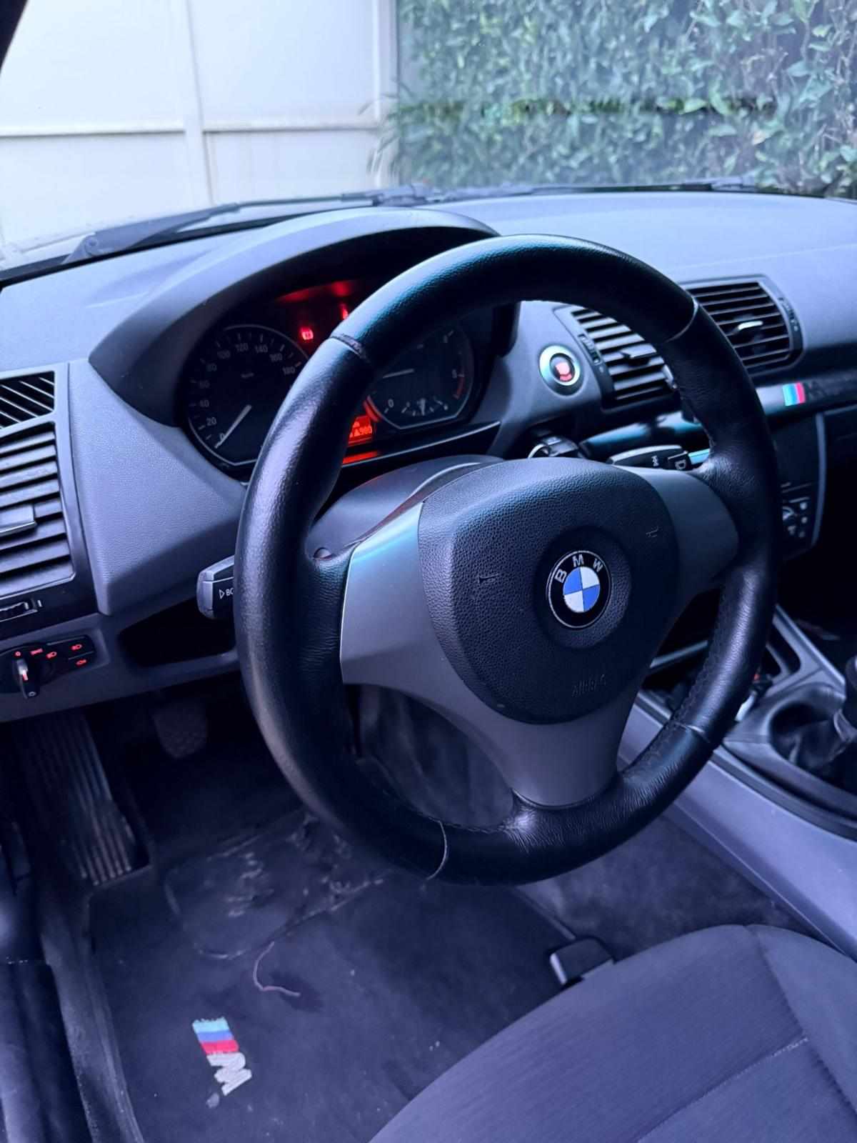 bmw-serie-1-120d-2007-diesel-1995cc