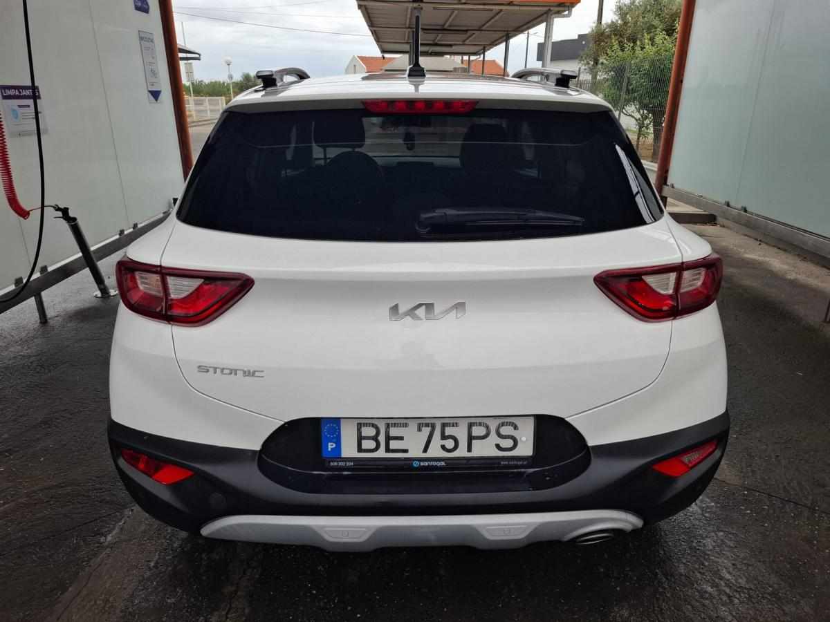 kia-stonic-1-0-t-gdi-2023-gasolina-998cc