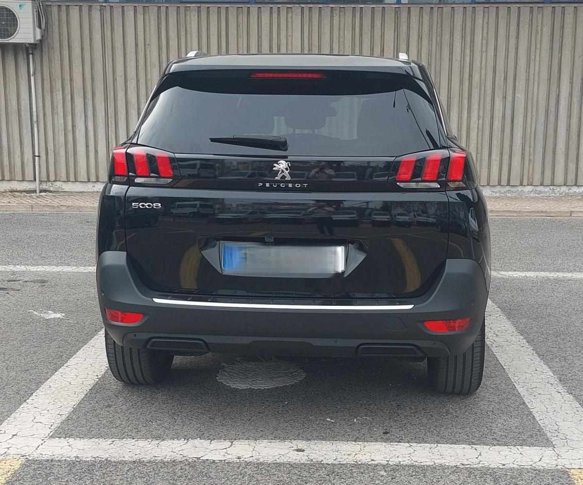 peugeot-5008-1-5-bluehdi-2023-diesel-1499cc