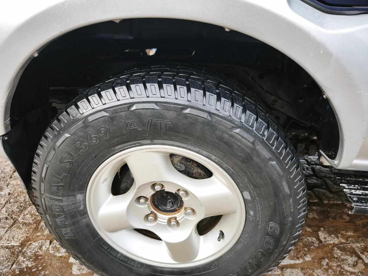 nissan-navara-2-5-4wd-2004-diesel-2488cc