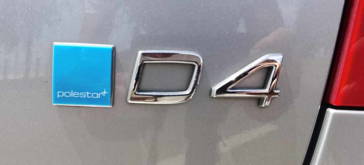 volvo-s60-2-0-d4e-2017-diesel-1969cc