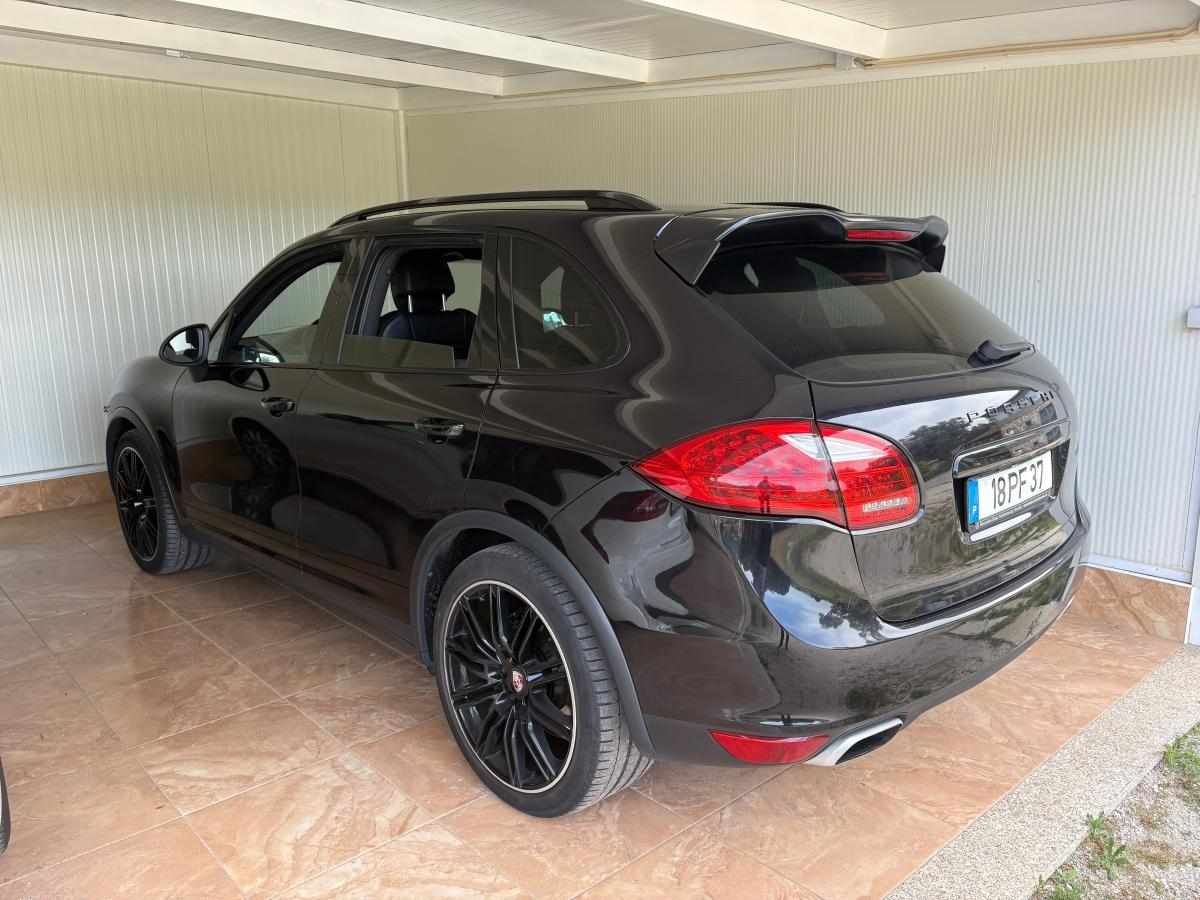 porsche-cayenne-3-0-v6-2011-diesel-2967cc