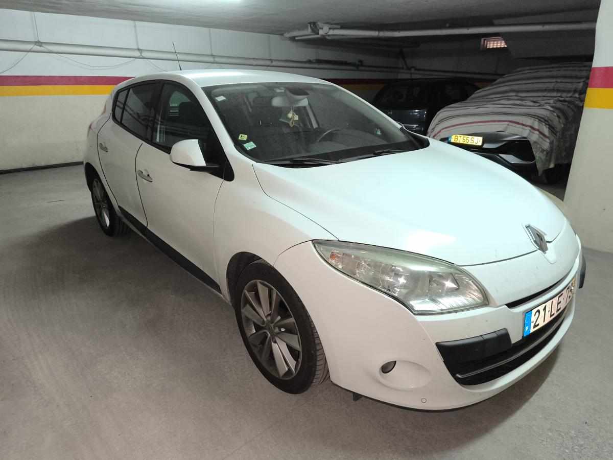 renault-megane-1-5-dci-2010-diesel-1461cc