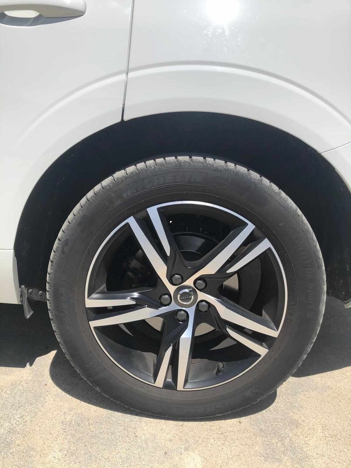 volvo-xc60-d4-2-0-2019-diesel-1969cc