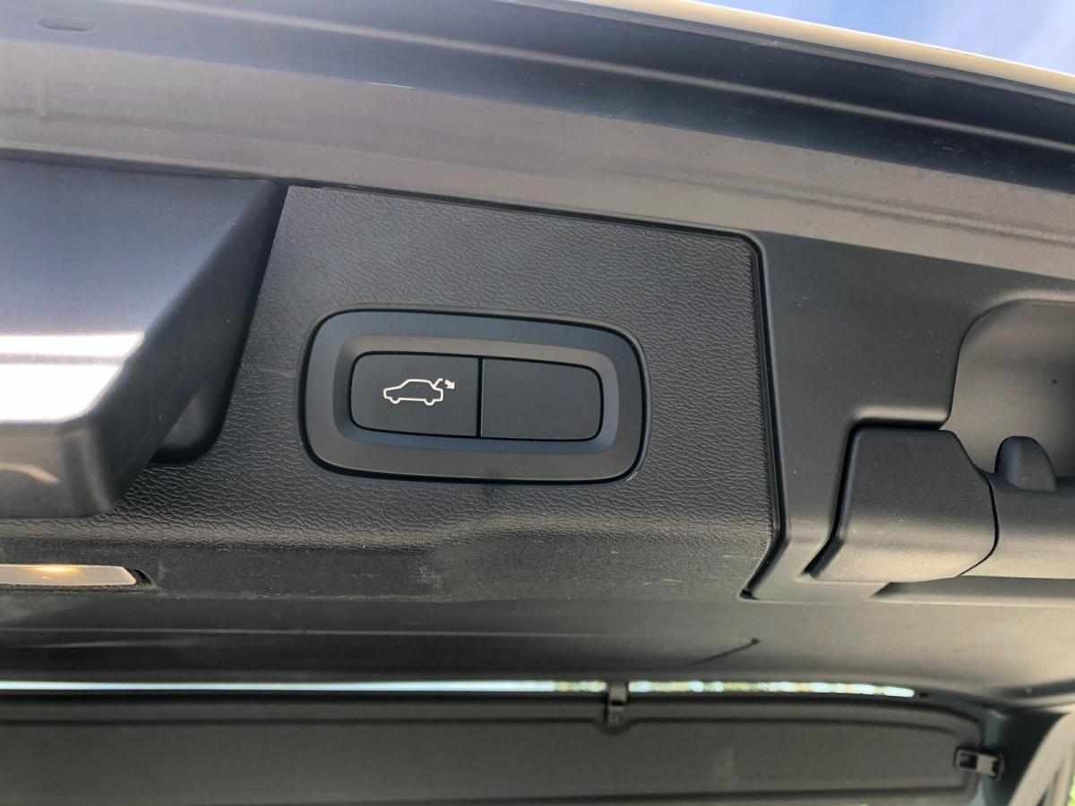 volvo-xc60-d4-2-0-2019-diesel-1969cc