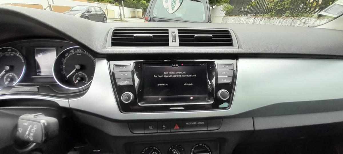 skoda-fabia-1-0-tsi-2018-gasolina-999cc