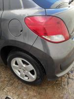 peugeot-207-1-4-hdi-2009-diesel-1398cc