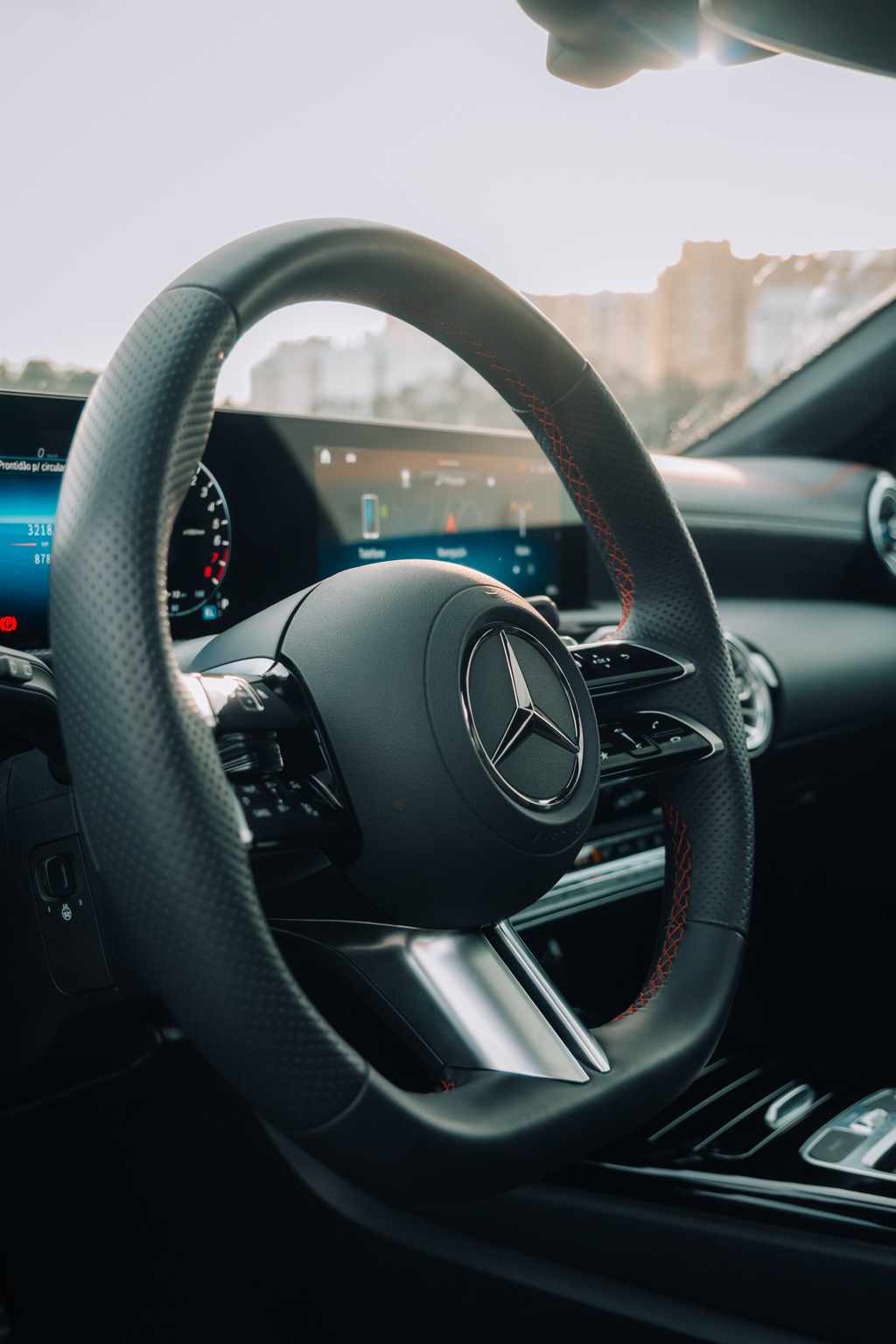 mercedes-benz-cla-250e-2024-gasolina-1332cc