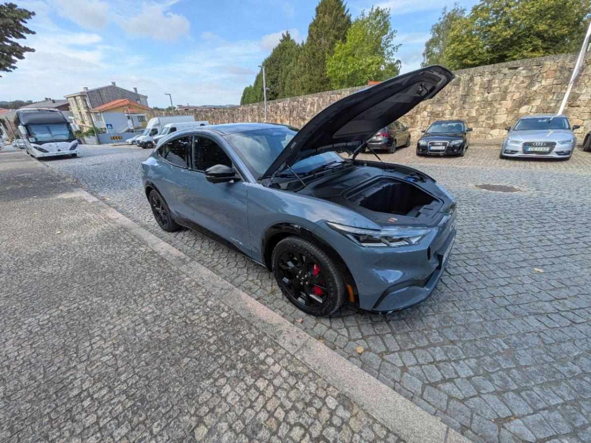 ford-mustang-mach-e-standard-range-awd-2023-eletrico