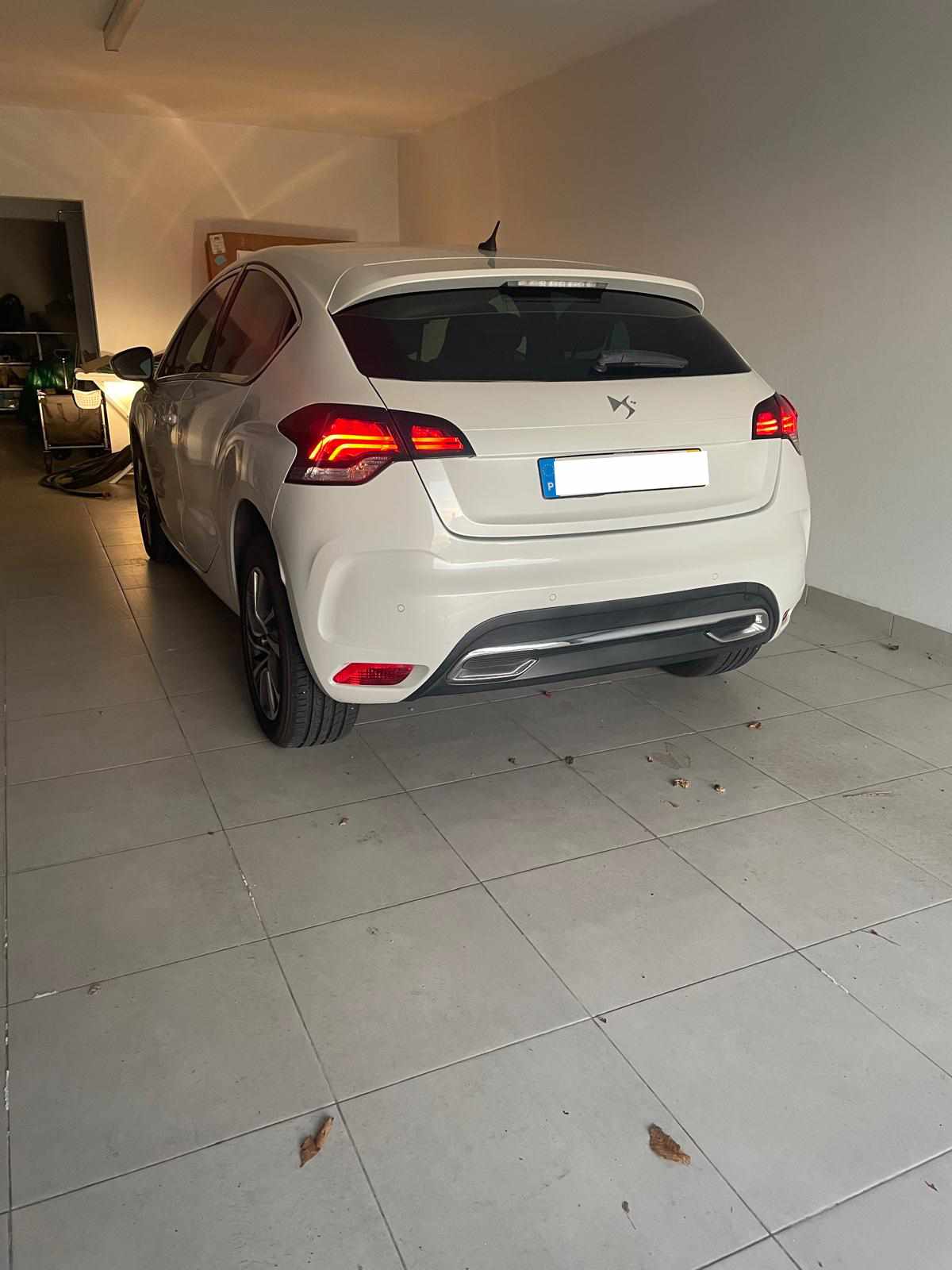 citroen-ds4-1-6-111cv-2011-diesel-1560cc