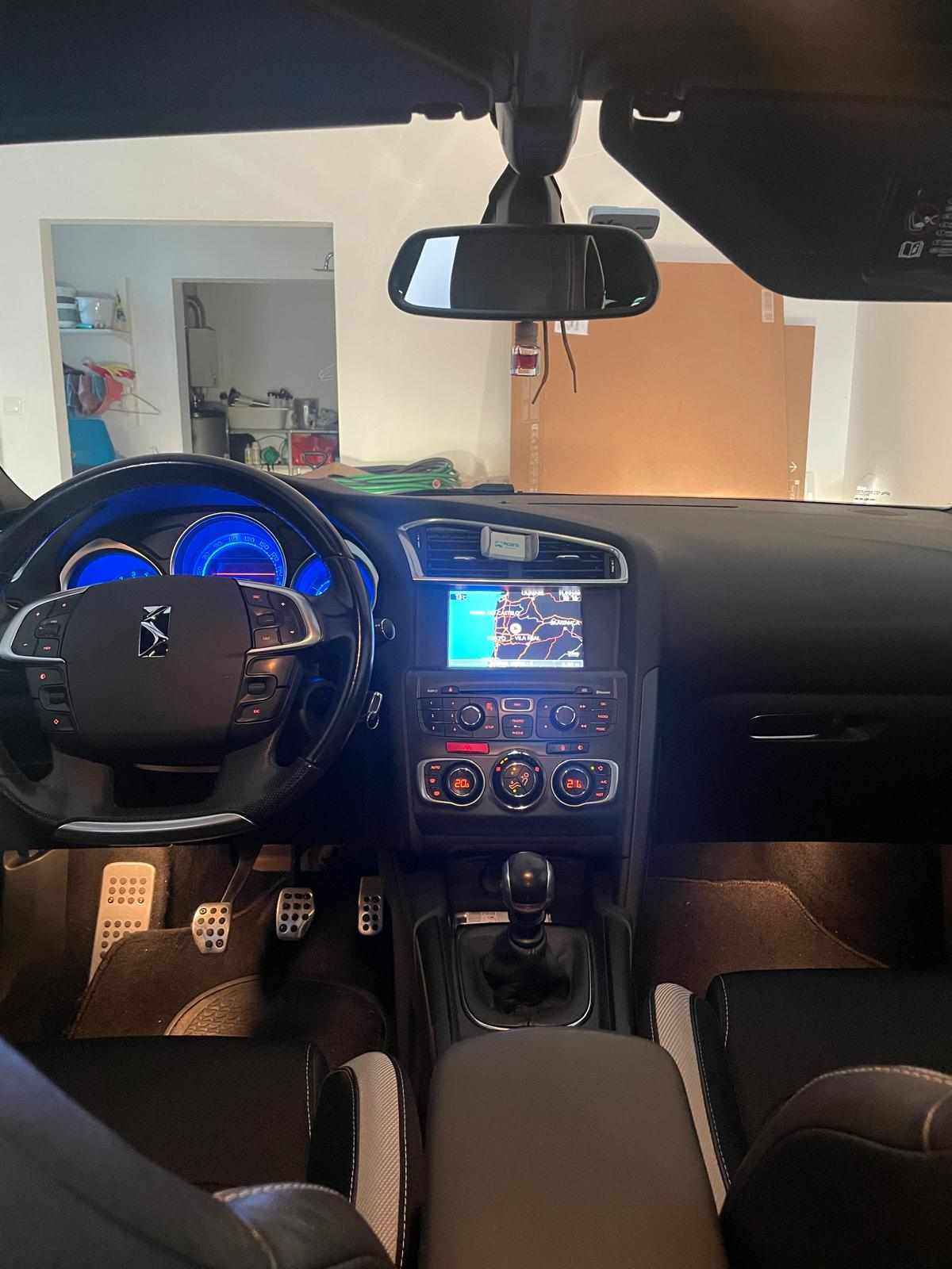 citroen-ds4-1-6-111cv-2011-diesel-1560cc