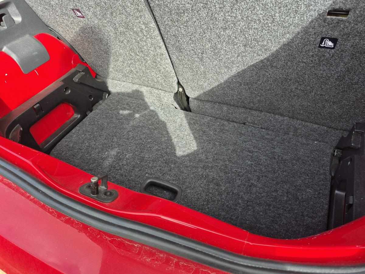 volkswagen-up-1-0-mpi-2019-gasolina-999cc