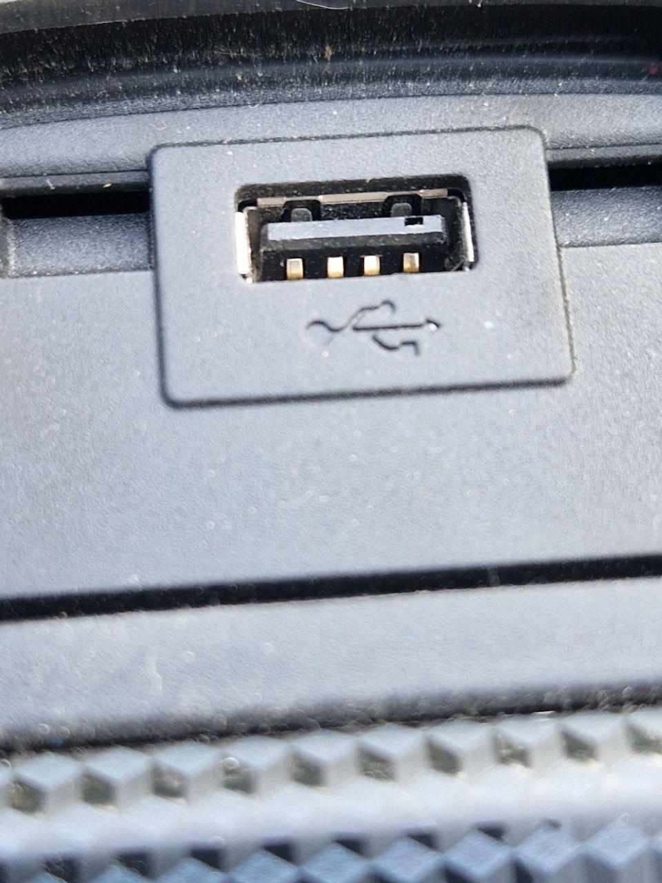 volkswagen-up-1-0-mpi-2019-gasolina-999cc