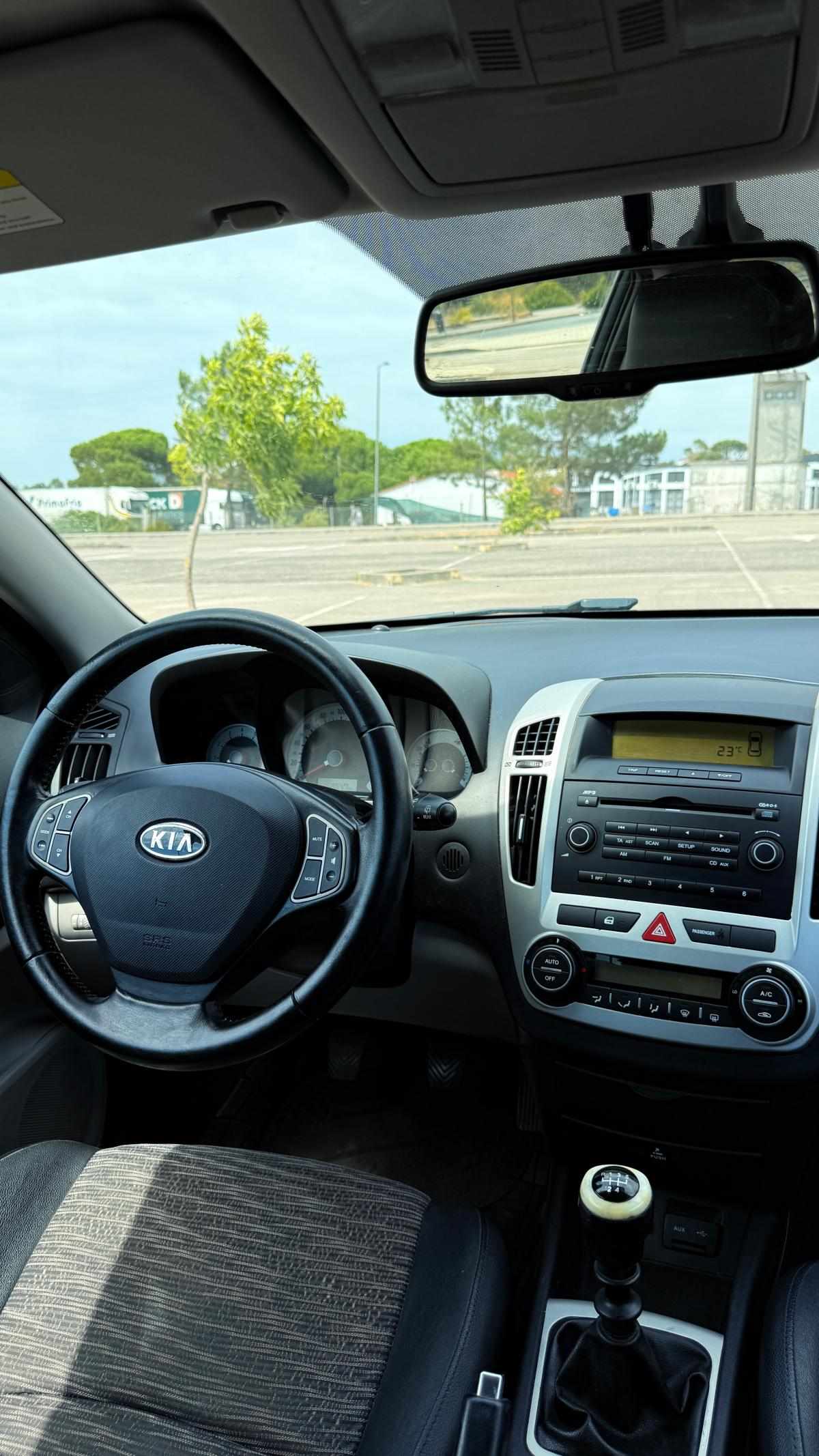kia-ceed-1-4-cvvt-2009-gasolina-1396cc