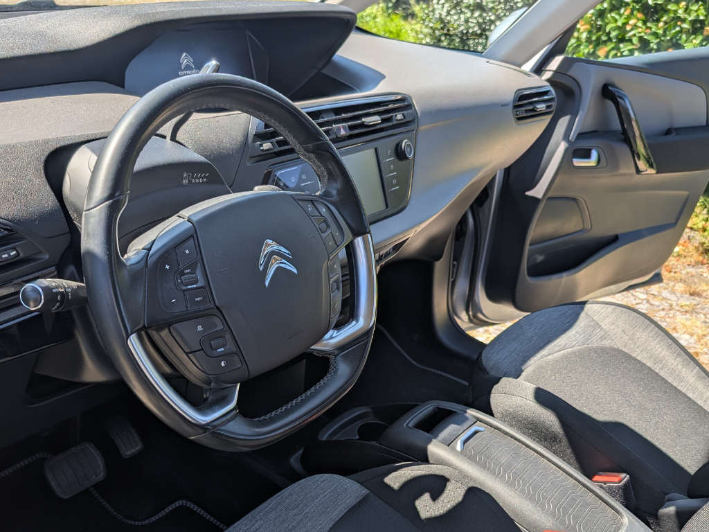 citroen-c4-picasso-1-5-bluehdi-2019-diesel-1499cc