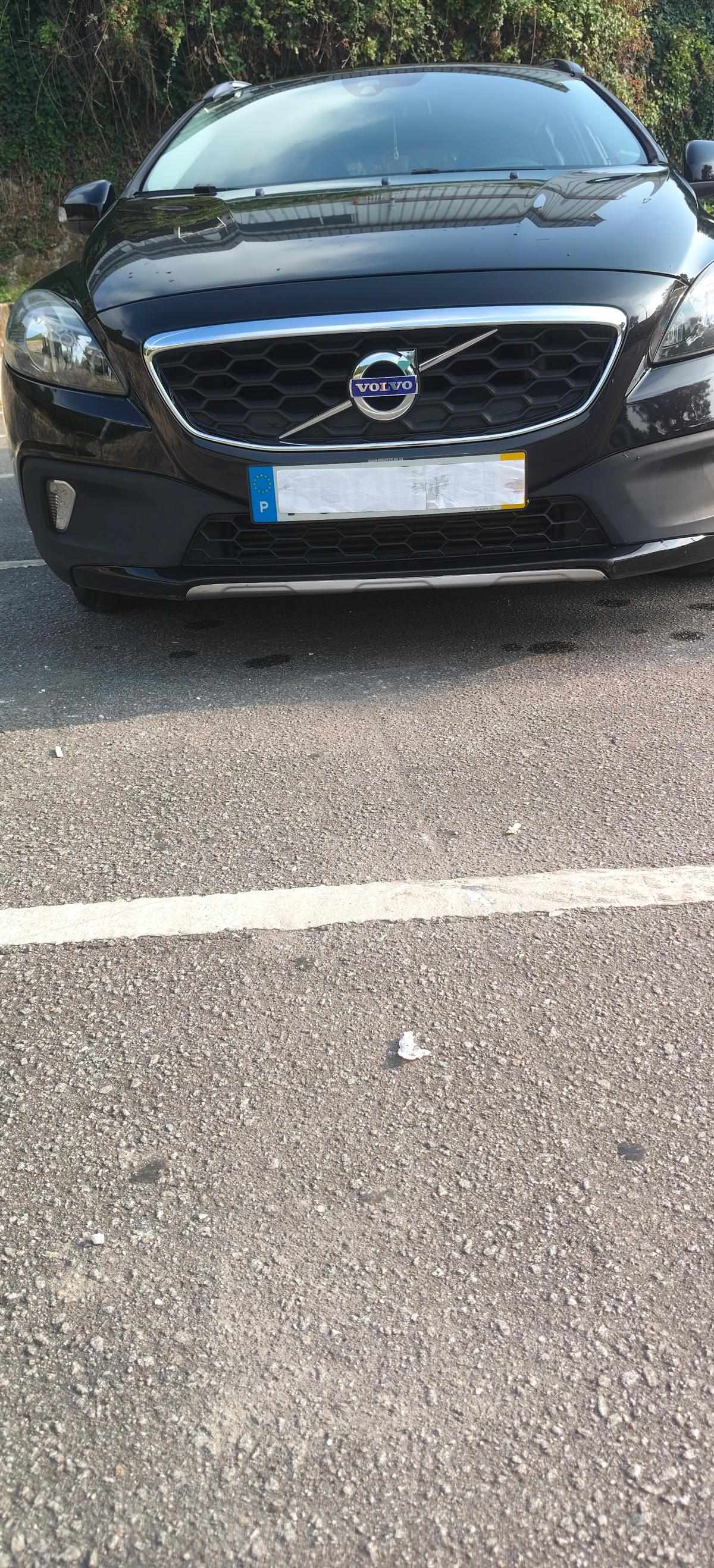 volvo-v40-d2-2013-diesel-1560cc