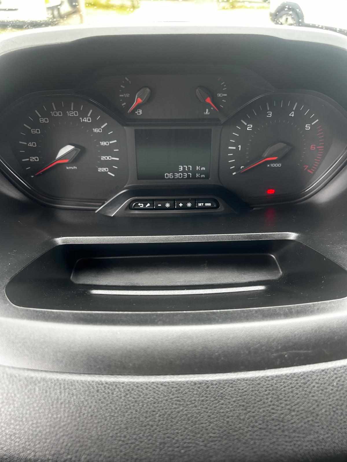 peugeot-partner-1-6-bluehdi-2019-diesel-1560cc