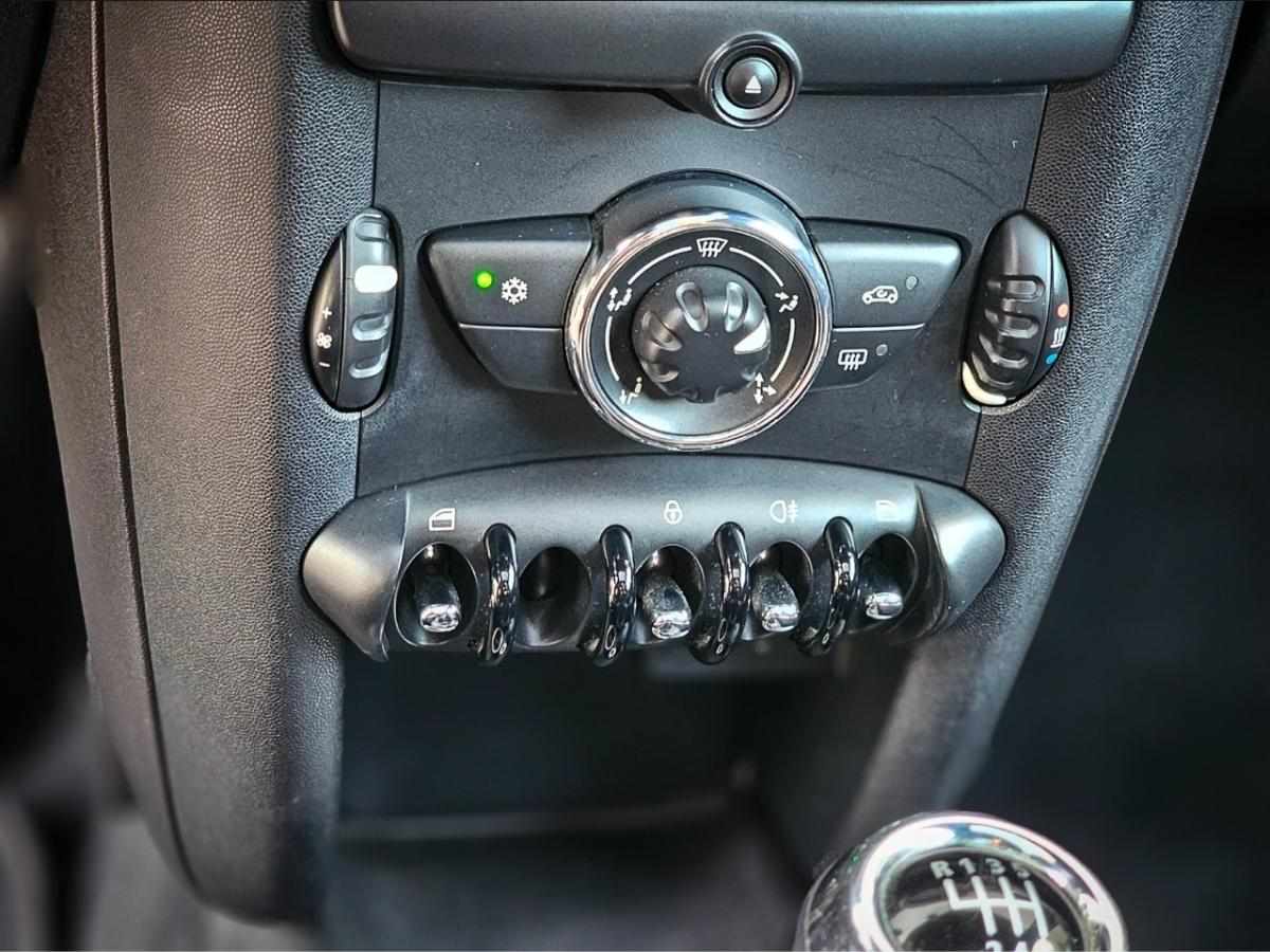 mini-hatch-1-6-d-2010-diesel-1598cc