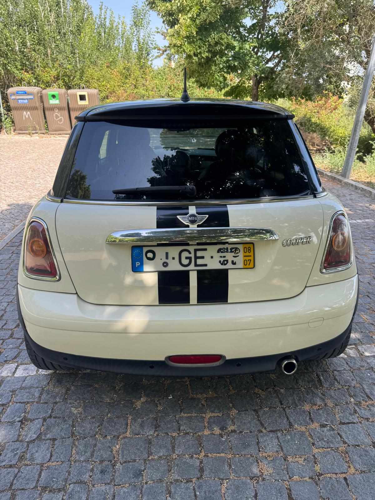 mini-hatch-d-2-0-2008-diesel-1560cc