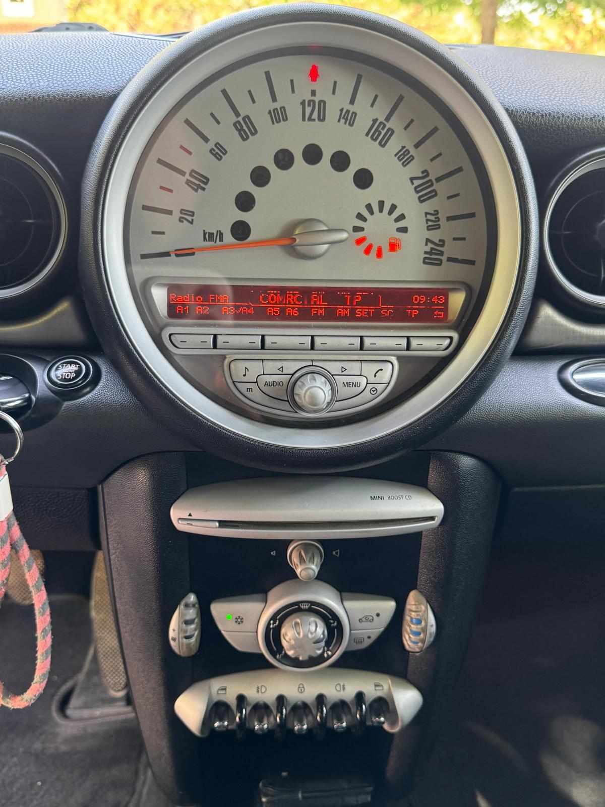 mini-hatch-d-2-0-2008-diesel-1560cc