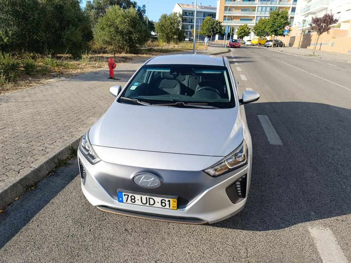hyundai-ioniq-28-kwh-2018-eletrico