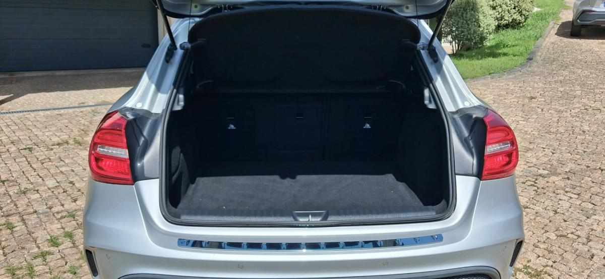 mercedes-benz-gla-180-cdi-2017-diesel-1461cc