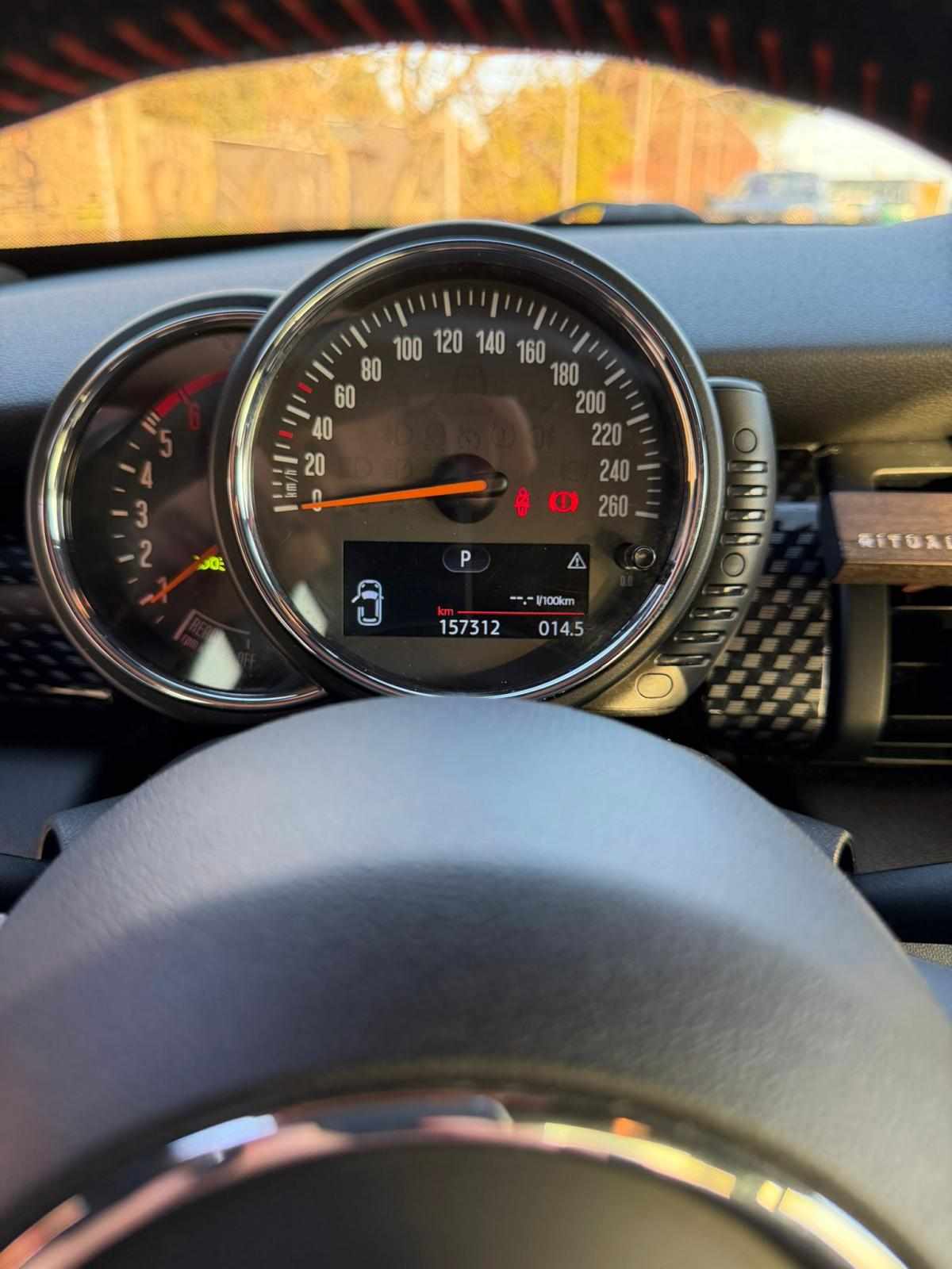mini-hatch-sd-2-0-2015-diesel-1995cc