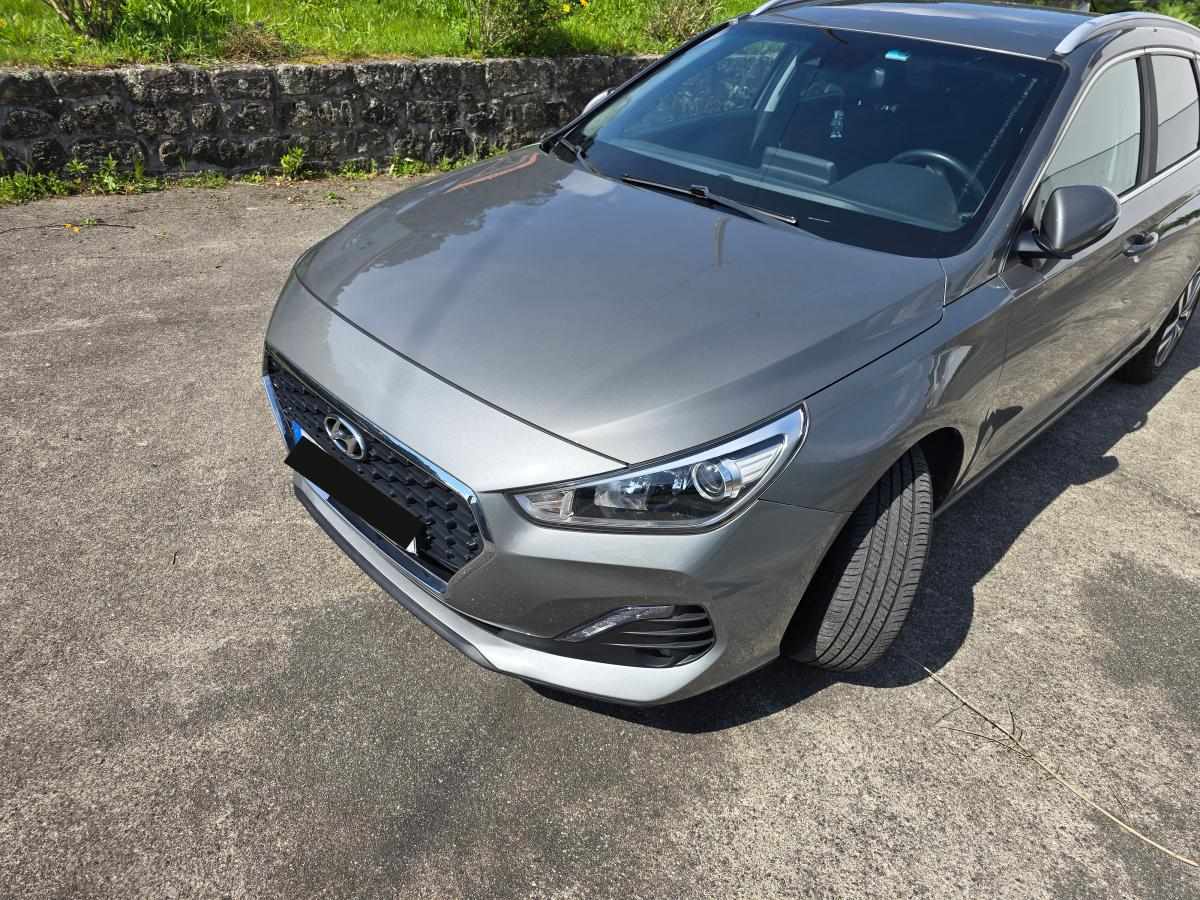 hyundai-i30-1-6-crdi-2019-diesel-1598cc