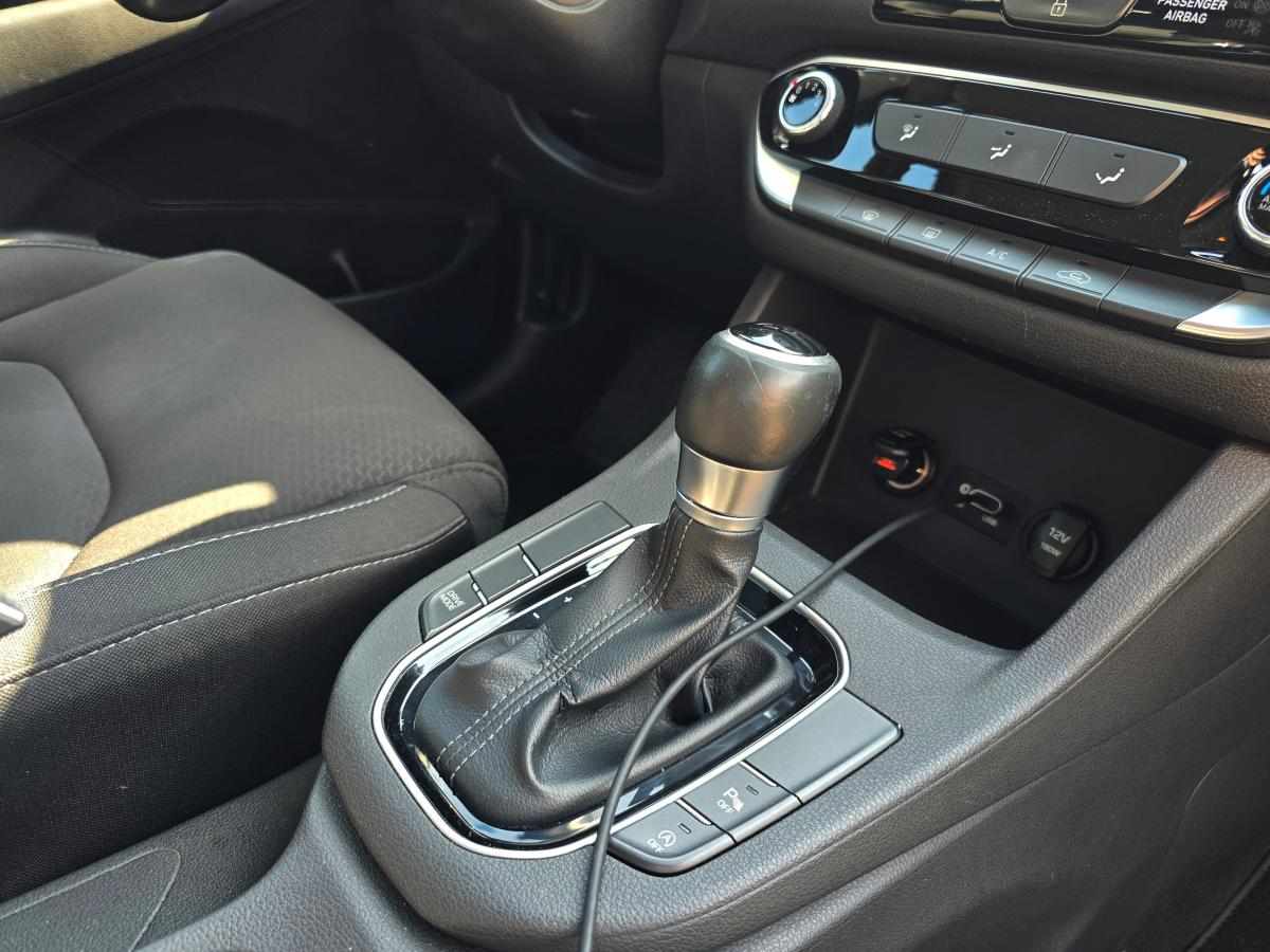 hyundai-i30-1-6-crdi-2019-diesel-1598cc