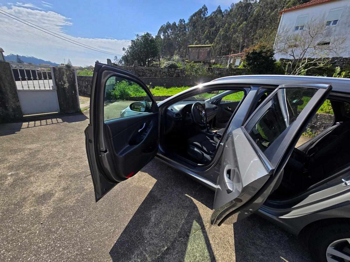 hyundai-i30-1-6-crdi-2019-diesel-1598cc