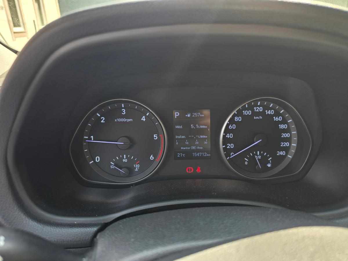 hyundai-i30-1-6-crdi-2019-diesel-1598cc