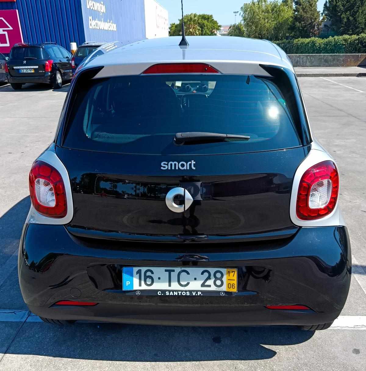 smart-forfour-0-9-2017-gasolina-898cc