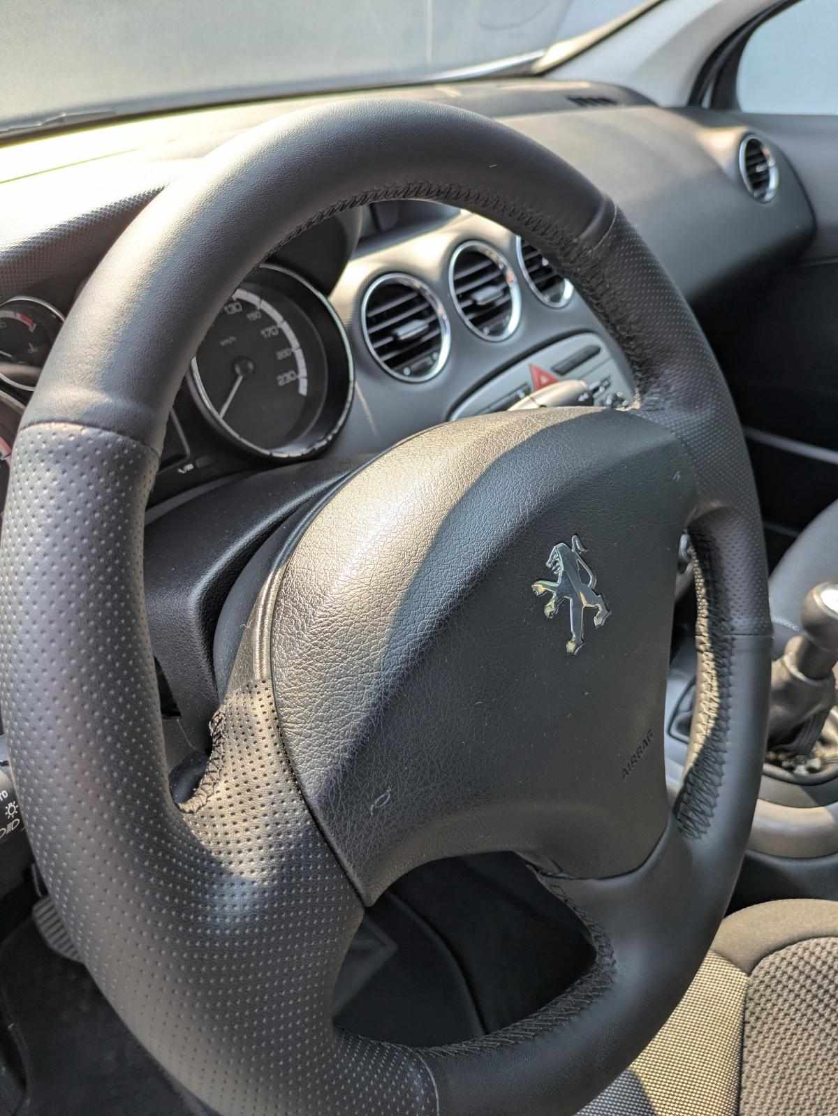 peugeot-308-1-6-hdi-fap-2009-diesel-1560cc