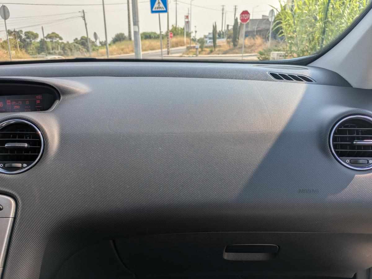 peugeot-308-1-6-hdi-fap-2009-diesel-1560cc