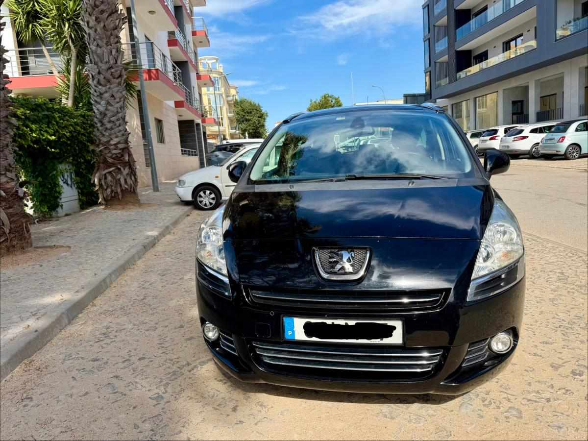 peugeot-5008-1-6-hdi-fap-2010-diesel-1560cc