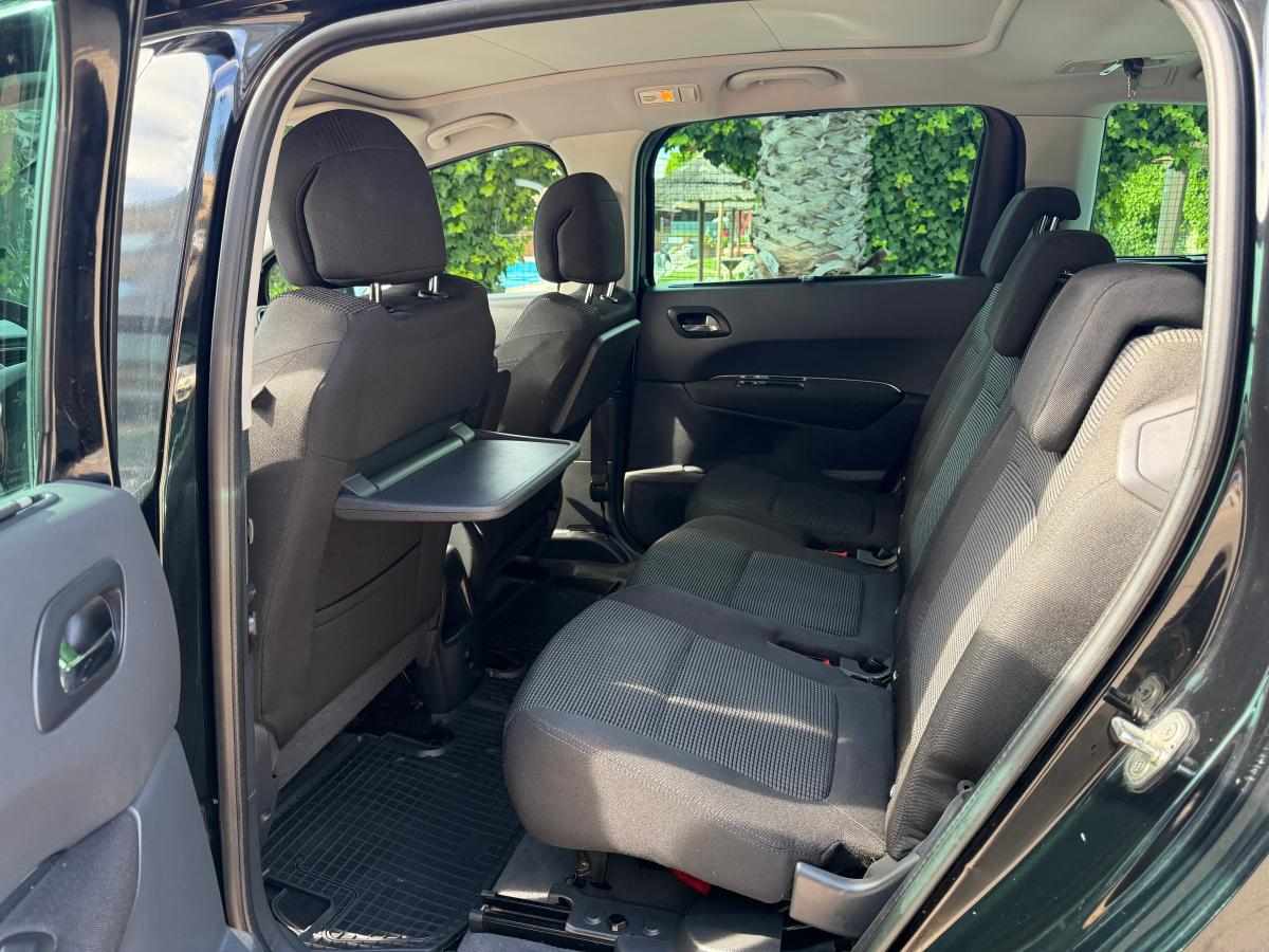 peugeot-5008-1-6-hdi-fap-2010-diesel-1560cc