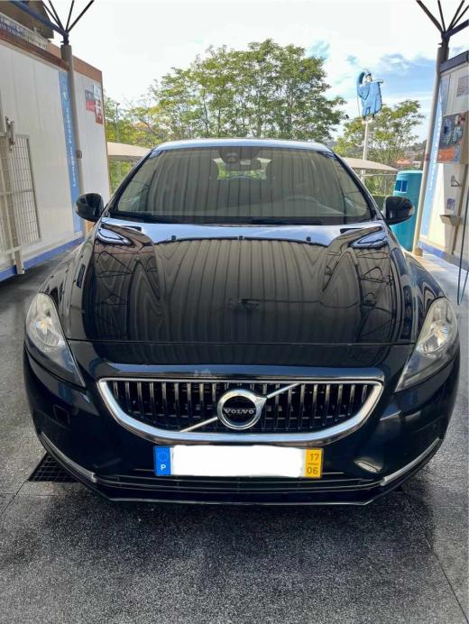volvo-v40-2-0-d2-2017-diesel-1969cc