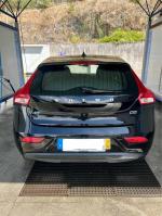 volvo-v40-2-0-d2-2017-diesel-1969cc