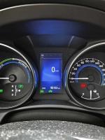 toyota-auris-1-8hsd-2017-hibrido-1800cc