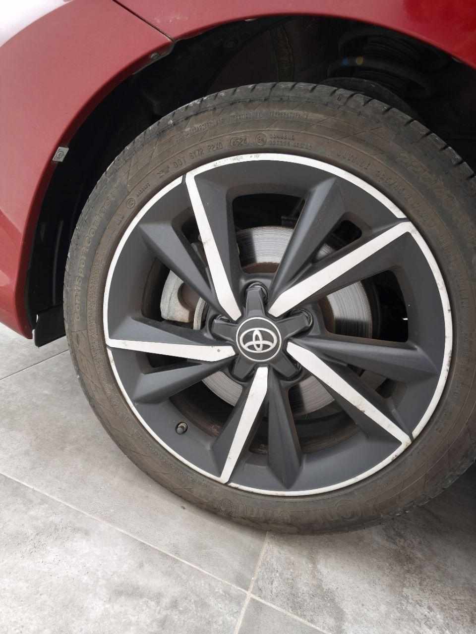 toyota-auris-1-8hsd-2017-hibrido-1800cc