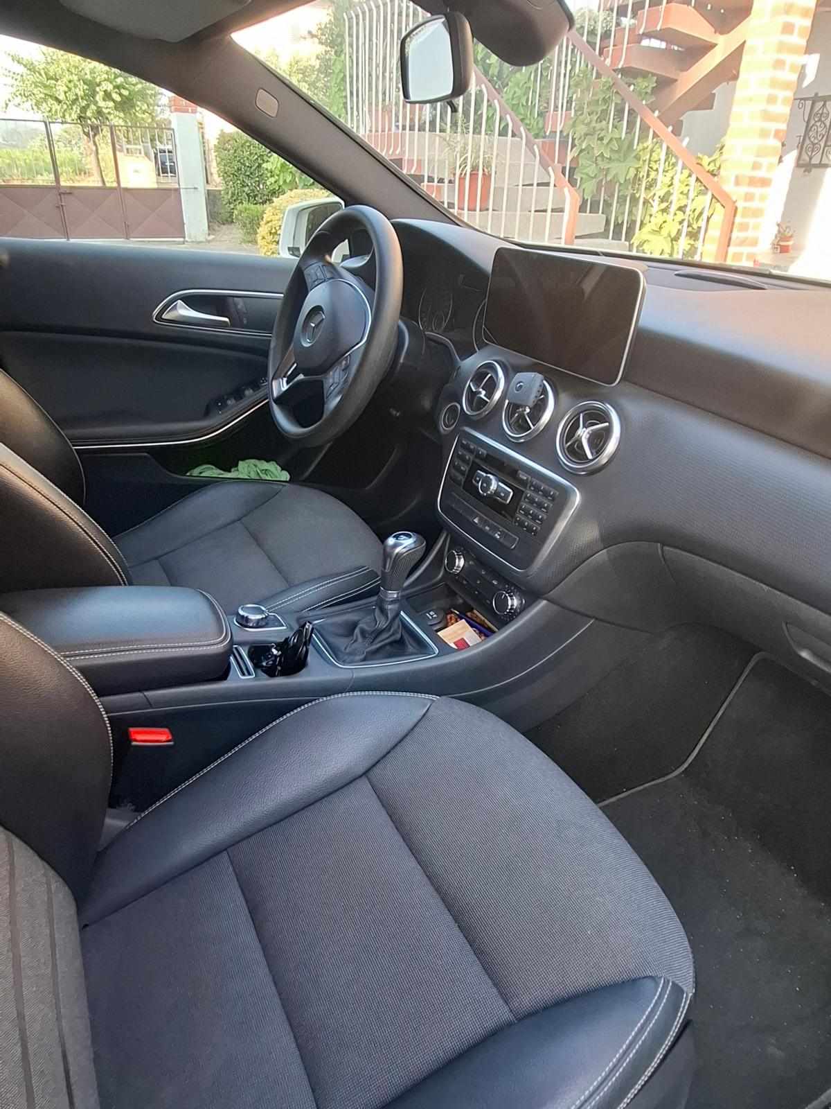 mercedes-benz-classe-a-a-180-cdi-blueefficiency-2013-diesel-1461cc