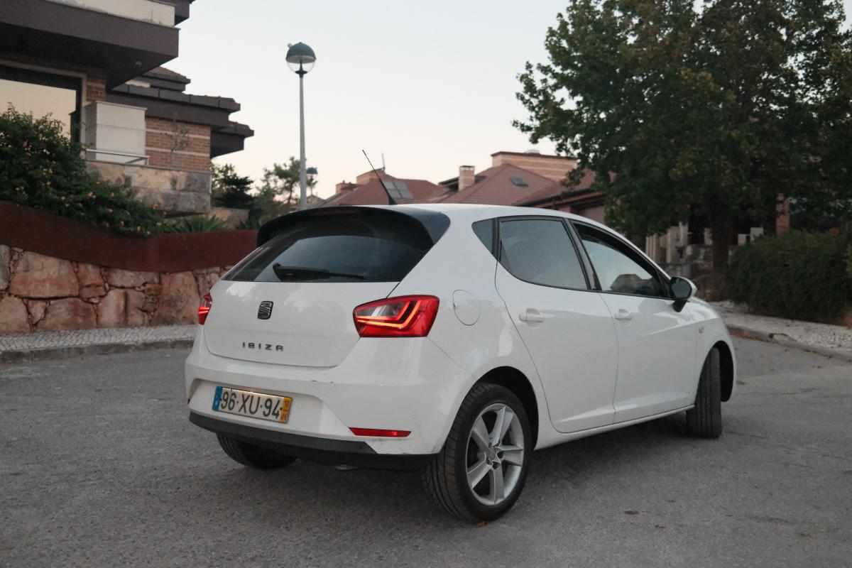 seat-ibiza-1-2-tdi-ecomotive-2012-diesel-1199cc
