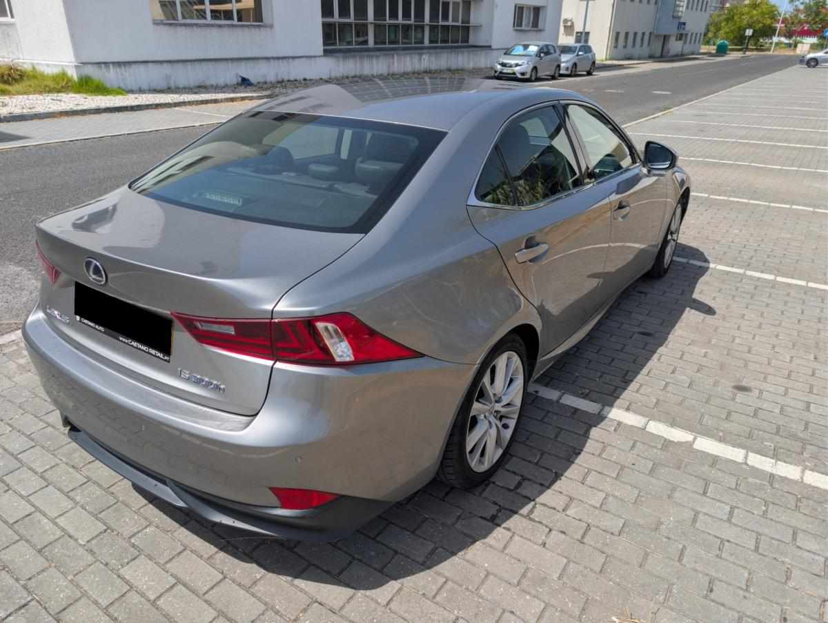 lexus-is-300h-2016-gasolina-2494cc