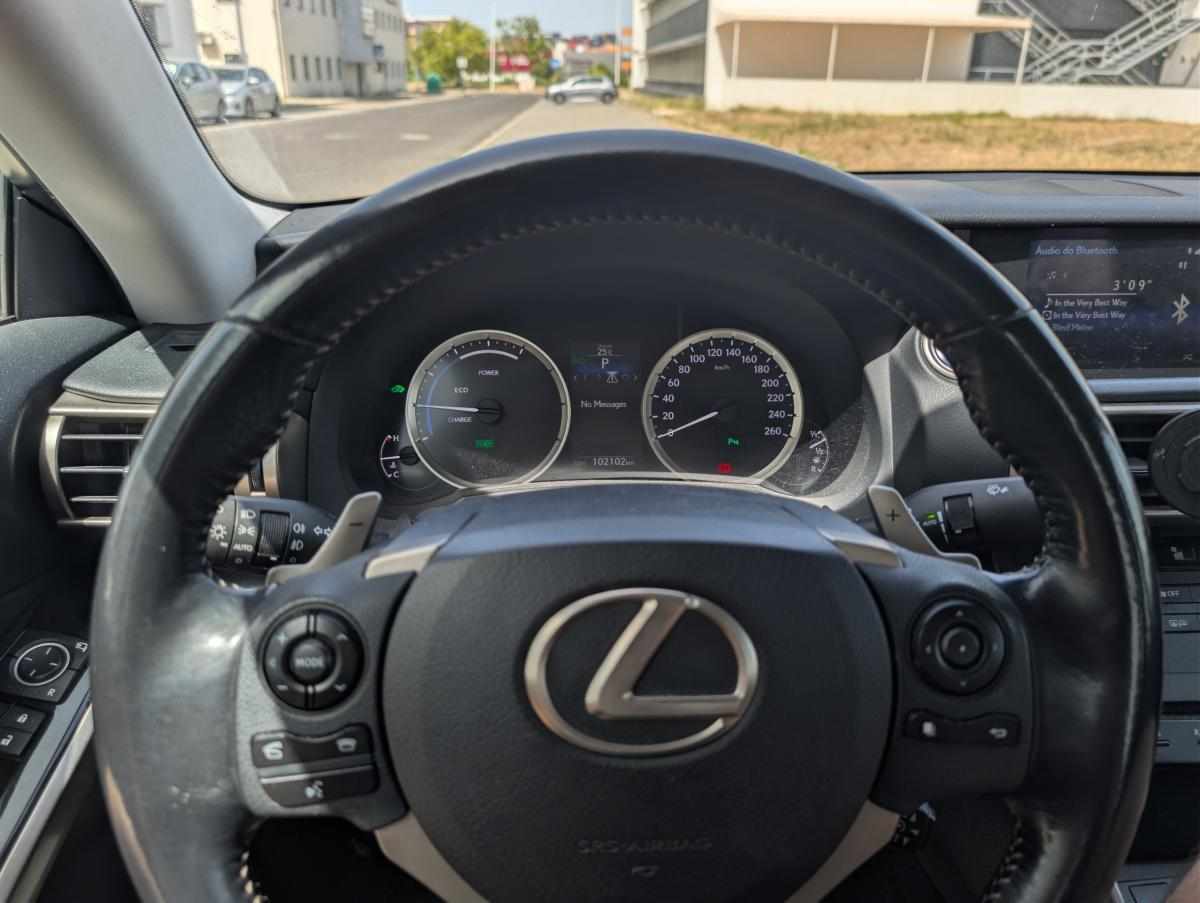 lexus-is-300h-2016-gasolina-2494cc