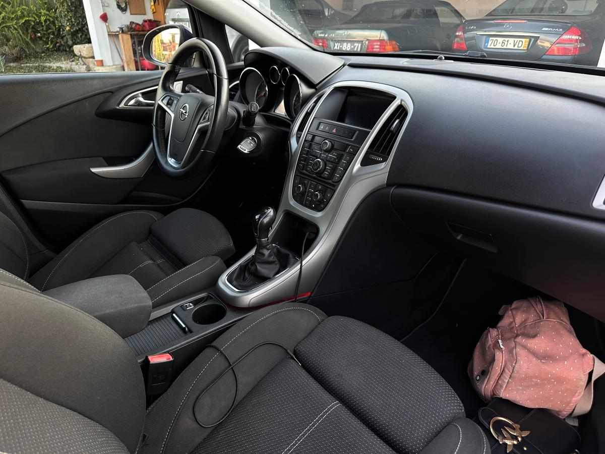 opel-astra-1-7-cdti-2011-diesel-1686cc