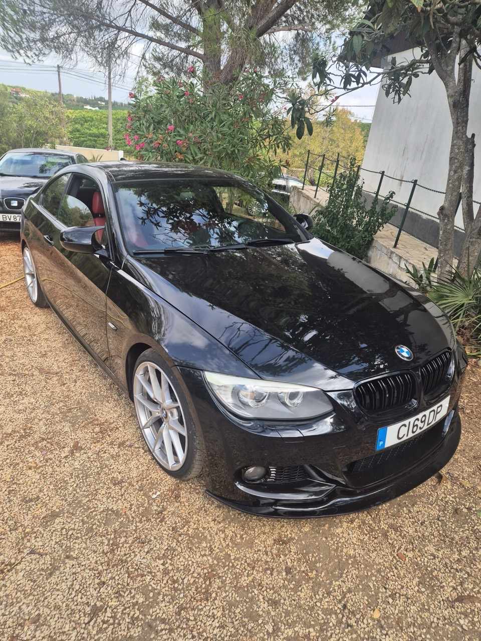 bmw-serie-3-320d-coupe-2011-diesel-1995cc